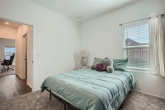 7616 Pewter Luster BND, Del Valle, TX 78617