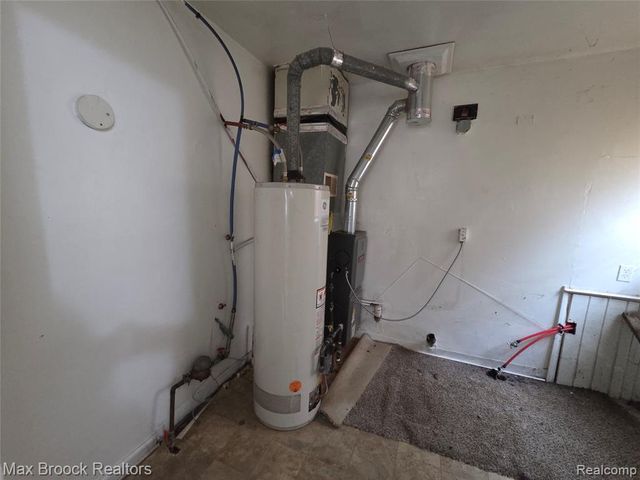 24511 Florence Street, Detroit, MI 48219