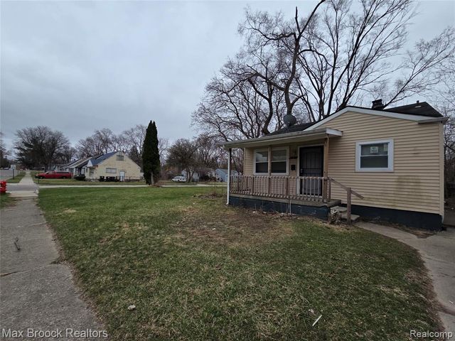 24511 Florence Street, Detroit, MI 48219