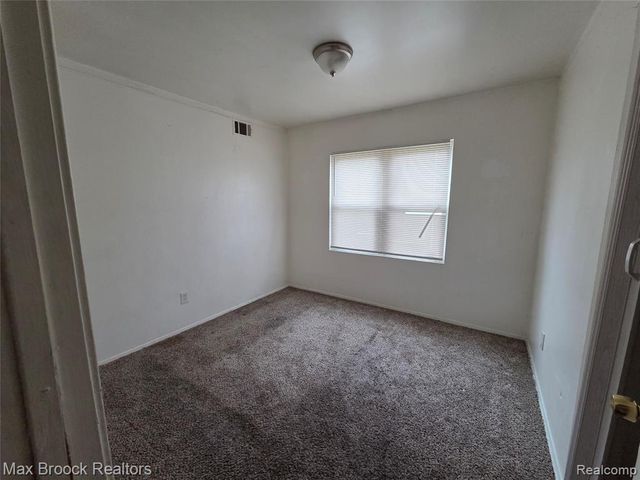 24511 Florence Street, Detroit, MI 48219