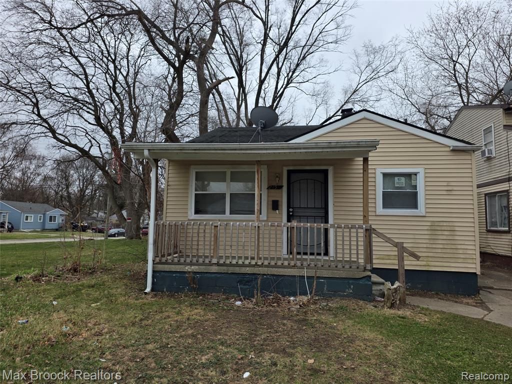 24511 Florence Street, Detroit, MI 48219