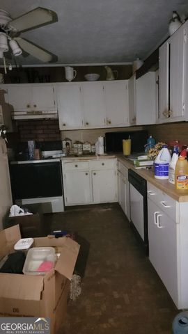 1743 Hillview Avenue, Jonesboro, GA 30236