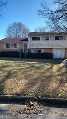 1743 Hillview Avenue, Jonesboro, GA 30236