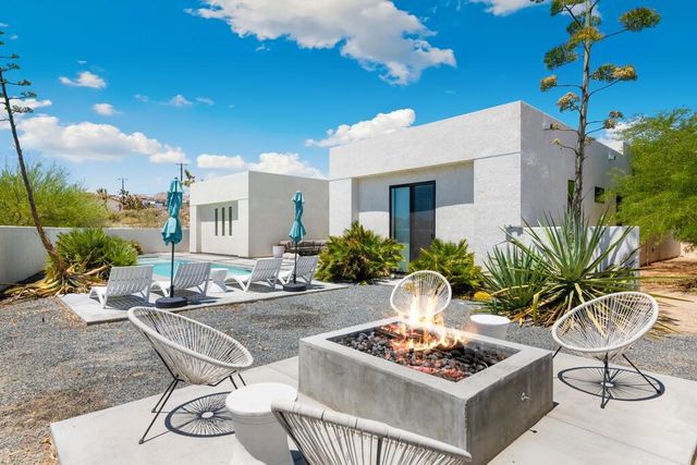 6429 Palo Alto Avenue, Yucca Valley, CA 92284