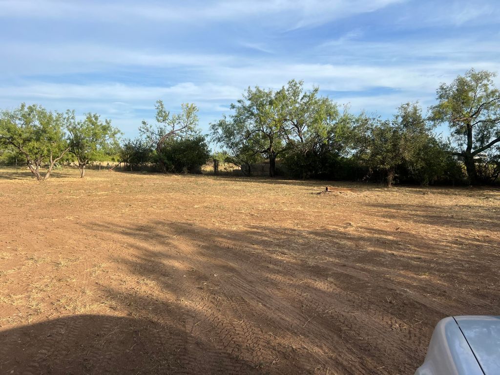 Image 2 of property listing at 1109 W 48th Street, San Angelo, TX 76903