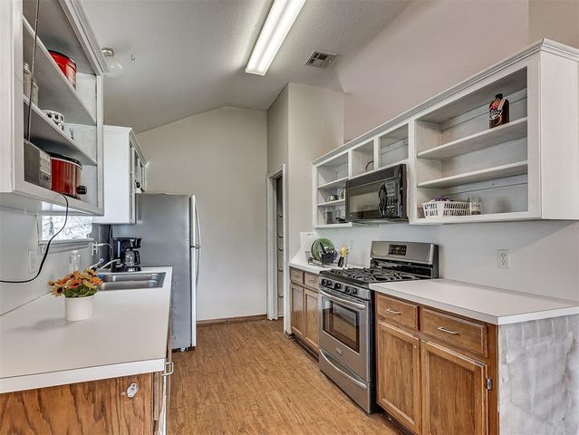 1705 Clearwater Drive, Norman, OK 73071
