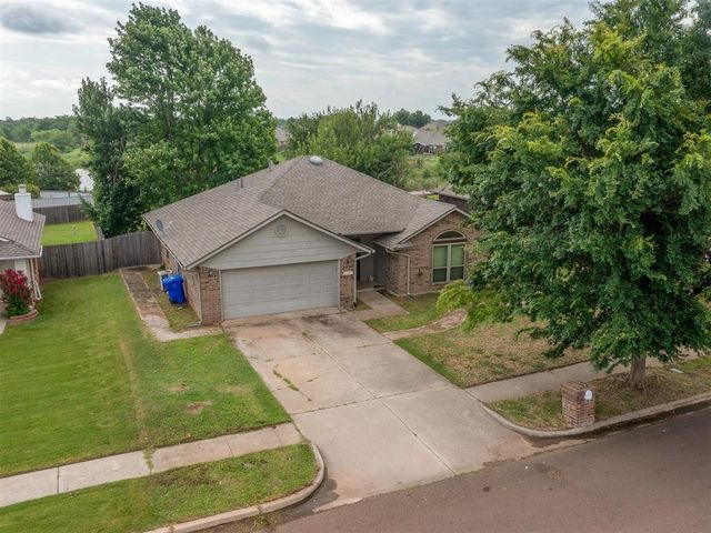 1705 Clearwater Drive, Norman, OK 73071