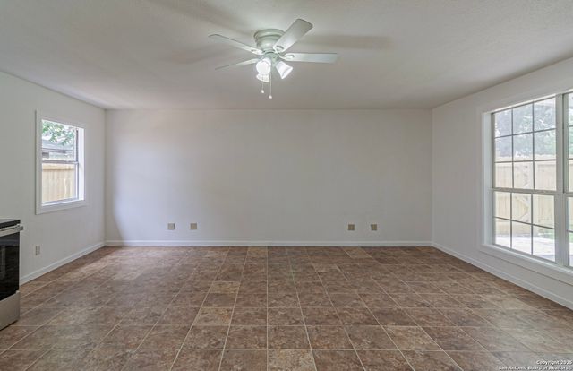 210 N San Jacinto, San Antonio, TX 78207