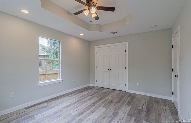 210 N San Jacinto, San Antonio, TX 78207