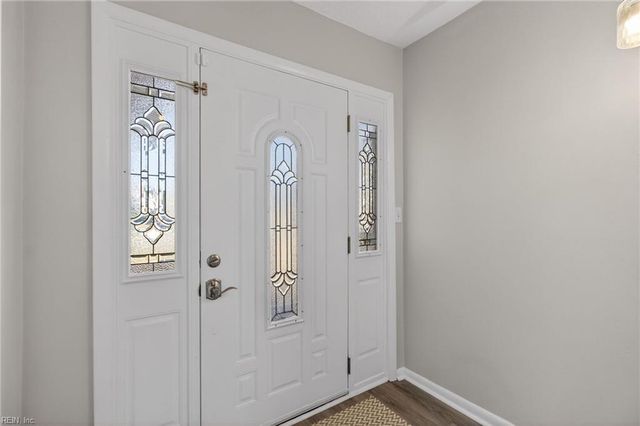 5149 Holly Farms DR, Virginia Beach, VA 23462