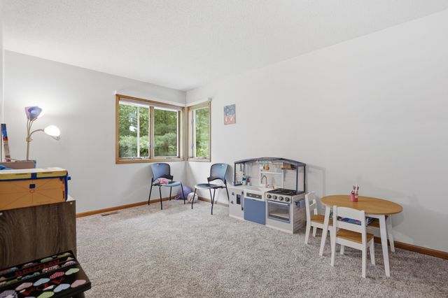 9551 Clubhouse Drive W, Morton Twp, MI 49346