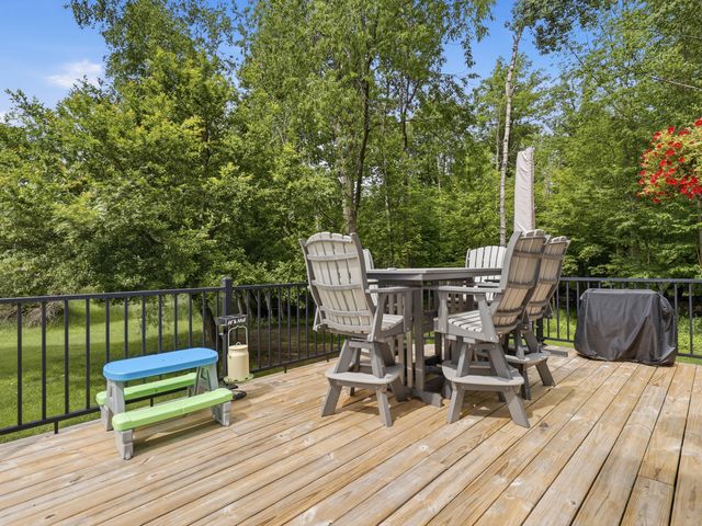 9551 Clubhouse Drive W, Morton Twp, MI 49346