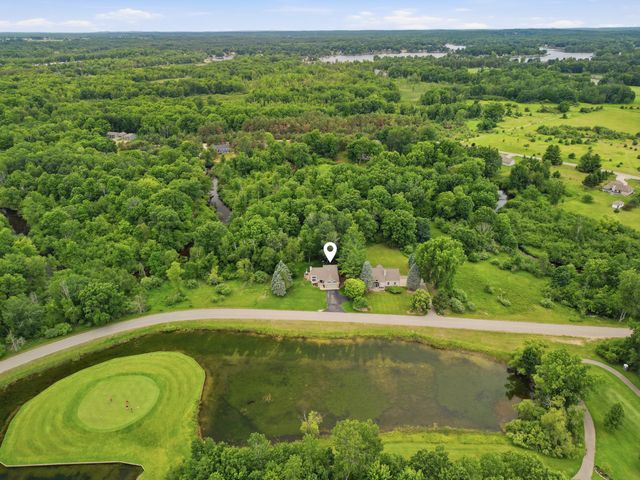 9551 Clubhouse Drive W, Morton Twp, MI 49346