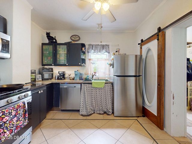 628 Mulberry Street, Daytona Beach, FL 32114