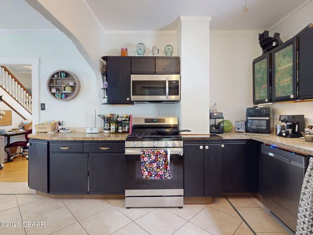 628 Mulberry Street, Daytona Beach, FL 32114