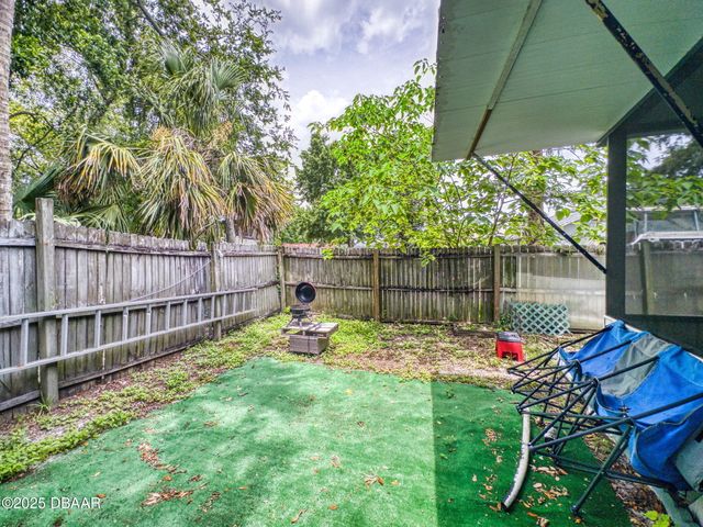 628 Mulberry Street, Daytona Beach, FL 32114