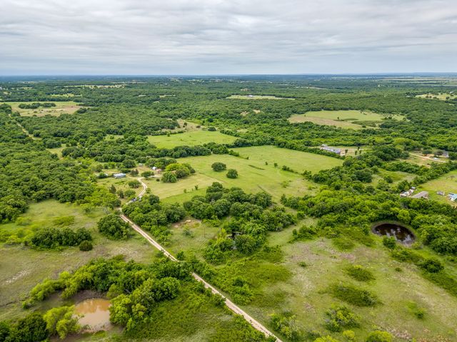 4180 E Fm 2210 E, Perrin, TX 76486