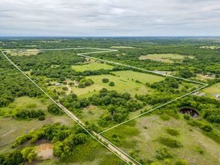 4180 E Fm 2210 E, Perrin, TX 76486