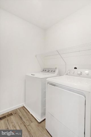 18007 DAVE ANNE CIR, Stewartstown, PA 17363