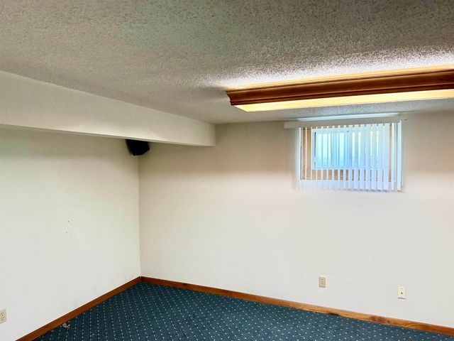 2903 Niles St., Waterloo, IA 50703