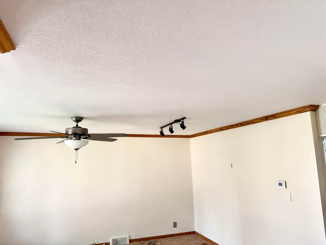 2903 Niles St., Waterloo, IA 50703