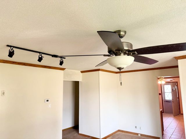 2903 Niles St., Waterloo, IA 50703