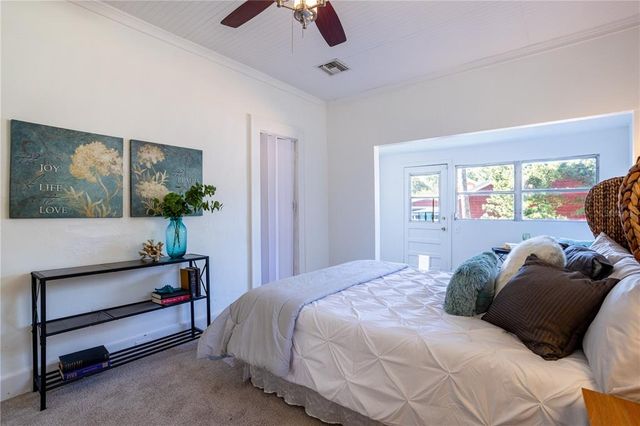 56 W PARK STREET, Tarpon Springs, FL 34689
