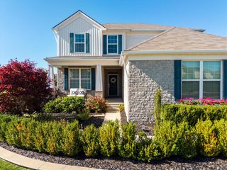 29651 Autumn Gold Drive, New Hudson, MI 48165