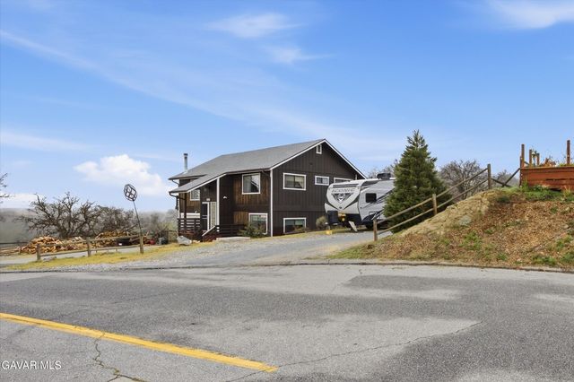 18271 Caparell Court, Tehachapi, CA 93561