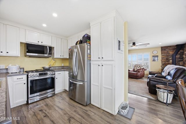 18271 Caparell Court, Tehachapi, CA 93561