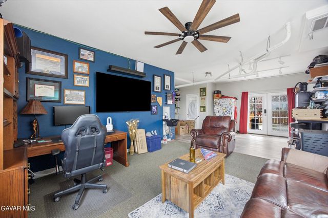 18271 Caparell Court, Tehachapi, CA 93561