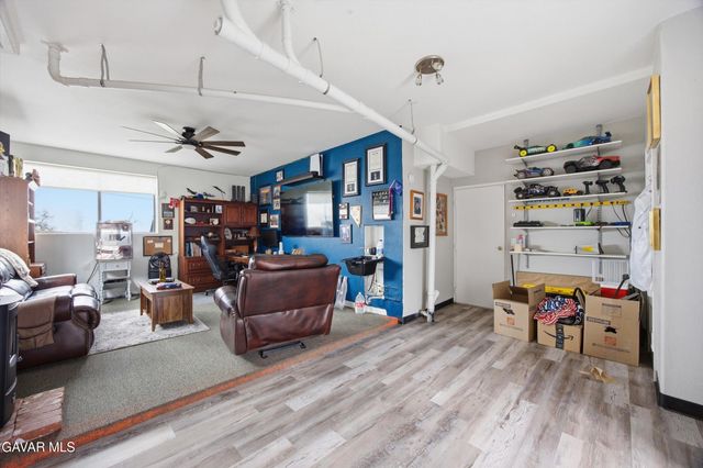 18271 Caparell Court, Tehachapi, CA 93561