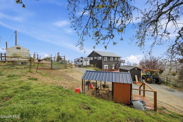 18271 Caparell Court, Tehachapi, CA 93561