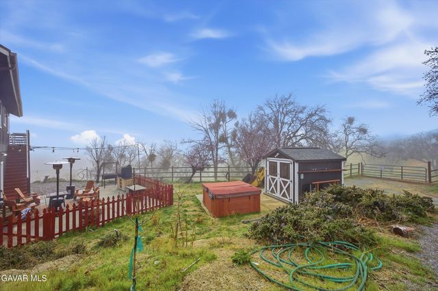 18271 Caparell Court, Tehachapi, CA 93561