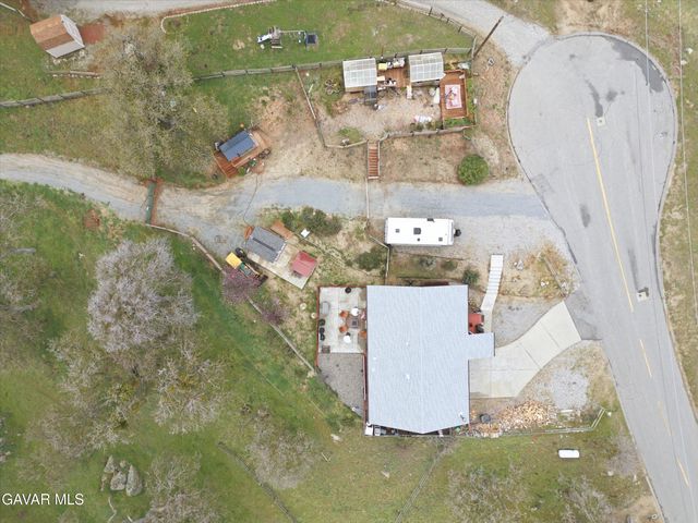 18271 Caparell Court, Tehachapi, CA 93561