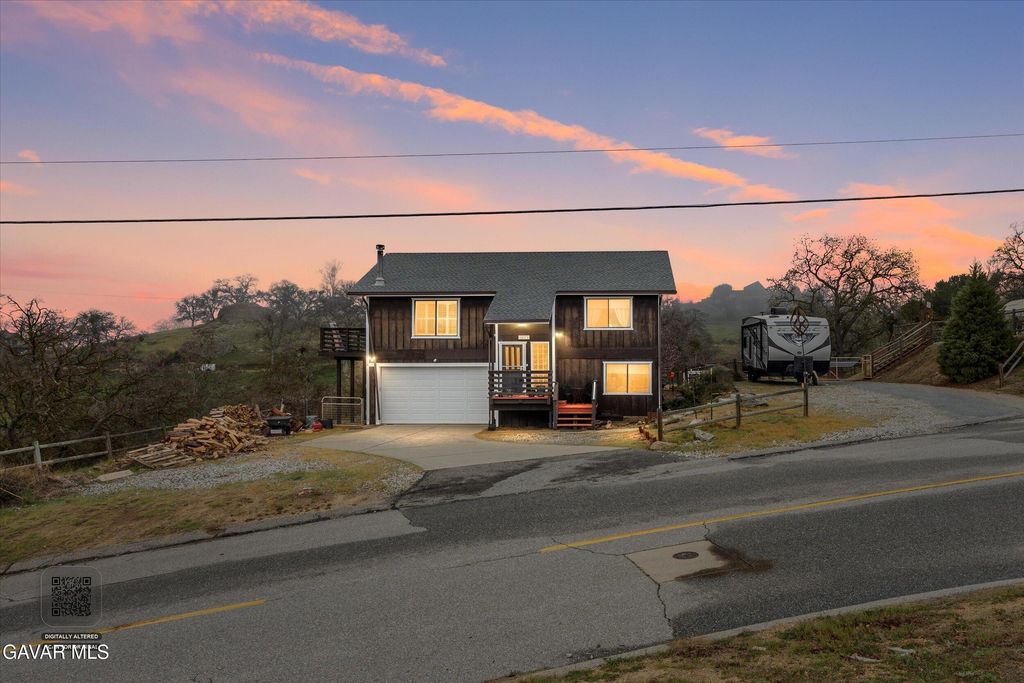 18271 Caparell Court, Tehachapi, CA 93561