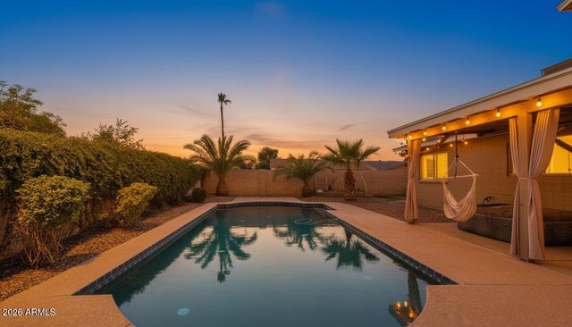 2727 W Madero Avenue, Mesa, AZ 85202