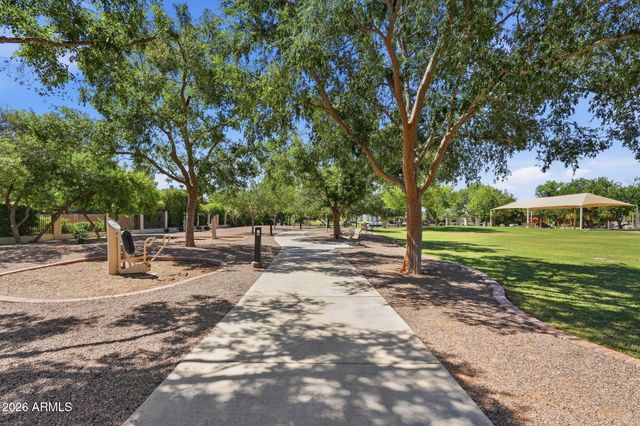 2727 W Madero Avenue, Mesa, AZ 85202