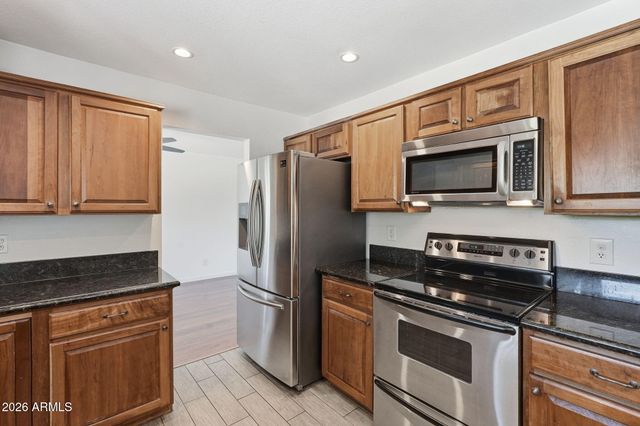 2727 W Madero Avenue, Mesa, AZ 85202