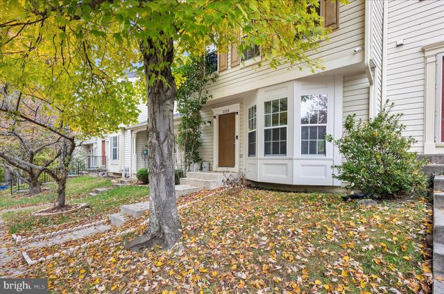 2009 HERITAGE DR, Baltimore, MD 21209