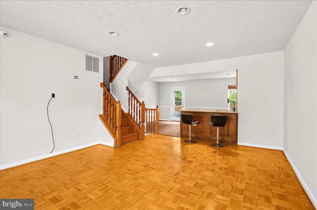 2009 HERITAGE DR, Baltimore, MD 21209