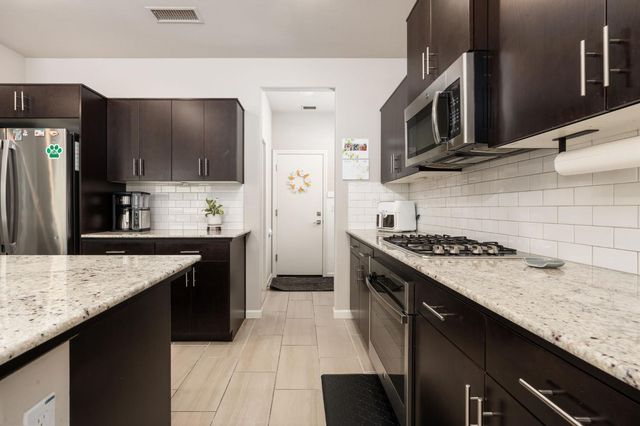 4110 Sussex Avenue, Clovis, CA 93619