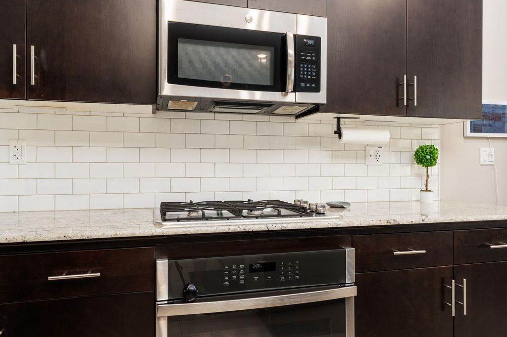 Image 20 of property listing at 4110 Sussex Avenue, Clovis, CA 93619