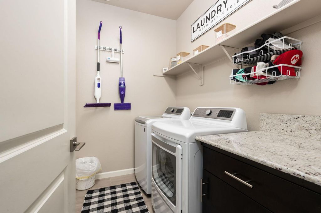 Image 32 of property listing at 4110 Sussex Avenue, Clovis, CA 93619