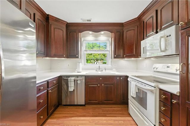 295 Marlboro RD, Newport News, VA 23602