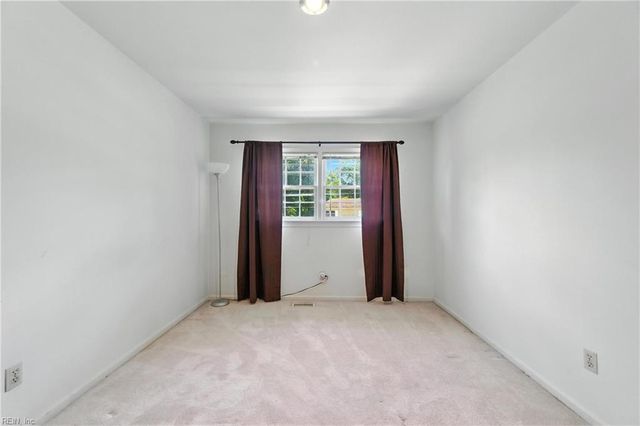 295 Marlboro RD, Newport News, VA 23602
