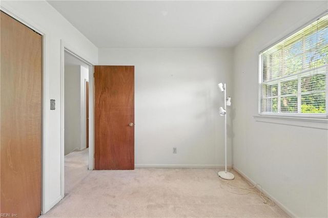 295 Marlboro RD, Newport News, VA 23602