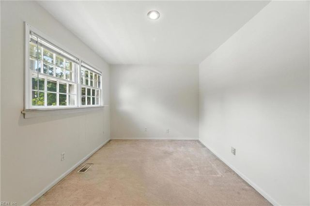295 Marlboro RD, Newport News, VA 23602