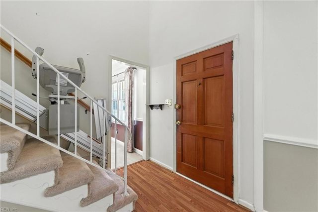 295 Marlboro RD, Newport News, VA 23602