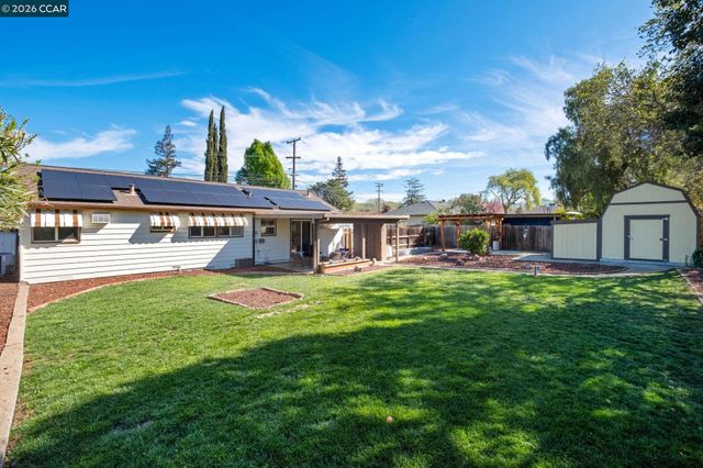 5070 Bonwell Dr, Concord, CA 94521